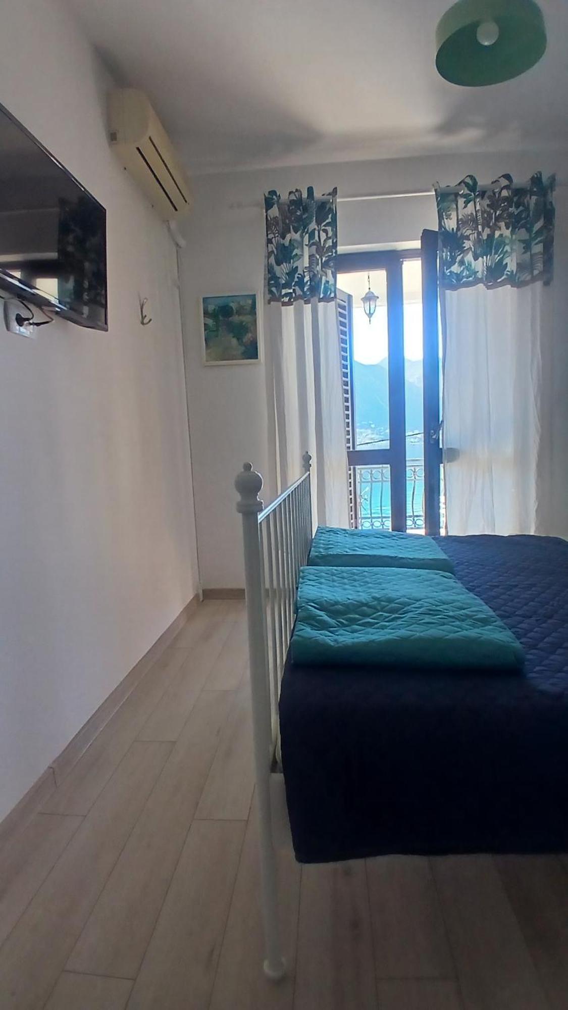 Jokovic Accommodation Kotor Exteriör bild