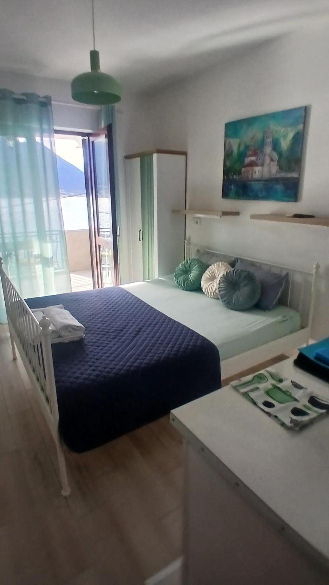Jokovic Accommodation Kotor Exteriör bild